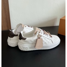 Louis Vuitton Low Shoes